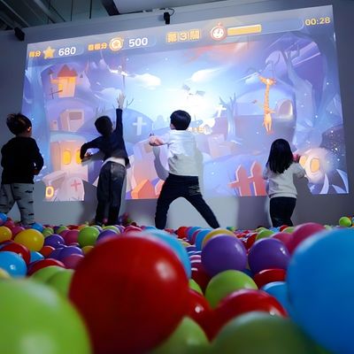 통합 스메싱 볼 페오젝션 게임 인터랙티브 월 프로젝션
