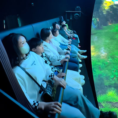 좋은 가격 하이테크놀로지 실내 360도 스크린 VR 9D 궤도영화 비행영화 모션 극장 온라인으로