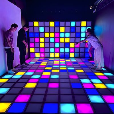 좋은 가격 인터랙티브 액티브 게임 LED 댄스 플로어 30x30cm LED 댄스 플로어 라이트 타일 온라인으로