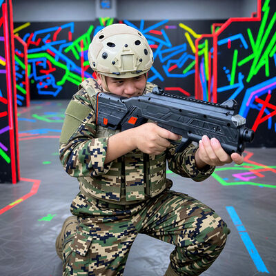 좋은 가격 모든 연령층의 상업용 레이저 태그 시스템 - 총, 자위 및 지능형 센싱으로 실내 / 야외 무선 전투 세트 온라인으로