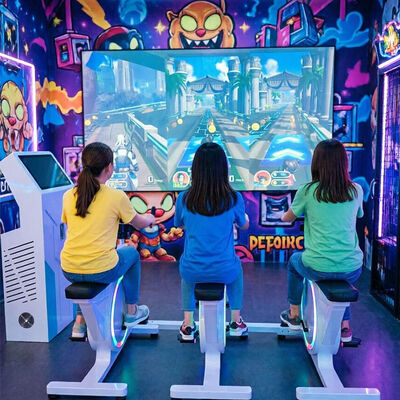 품질 5200루멘 밝기, 20000시간 광원 수명, 6가지 게임 시나리오를 갖춘 몰입형 인터랙티브 프로젝션 게임 바이크로 스마트 피트니스 공장