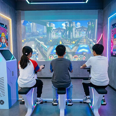 품질 피트니스 센터, 가족 엔터테인먼트 센터 및 공공 장소를 위한 스마트 프로젝션 사이클링 시뮬레이터 공장